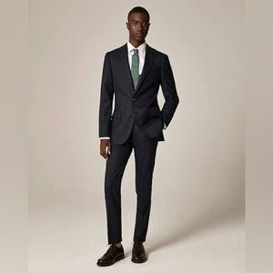 J. Crew Men's Ludlow Slim Fit Navy Blue Dress Pants in Italian Merino Wool